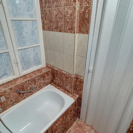 Central Ernesto Apartment