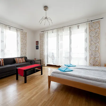Central Ernesto Apartment *